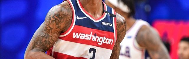 开云体育-防守溃烂比尔60分也难救场：很愤怒 我只想赢球